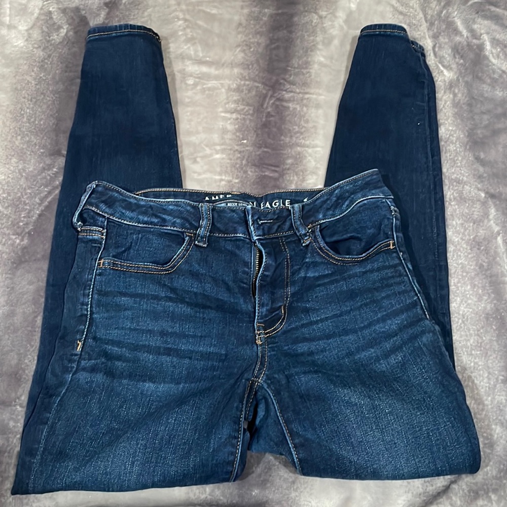 American eagle women’s size 6 jeans next level stretch